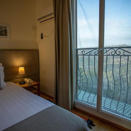 Logos Hotel In ياد حشمورة المظهر الخارجي الصورة