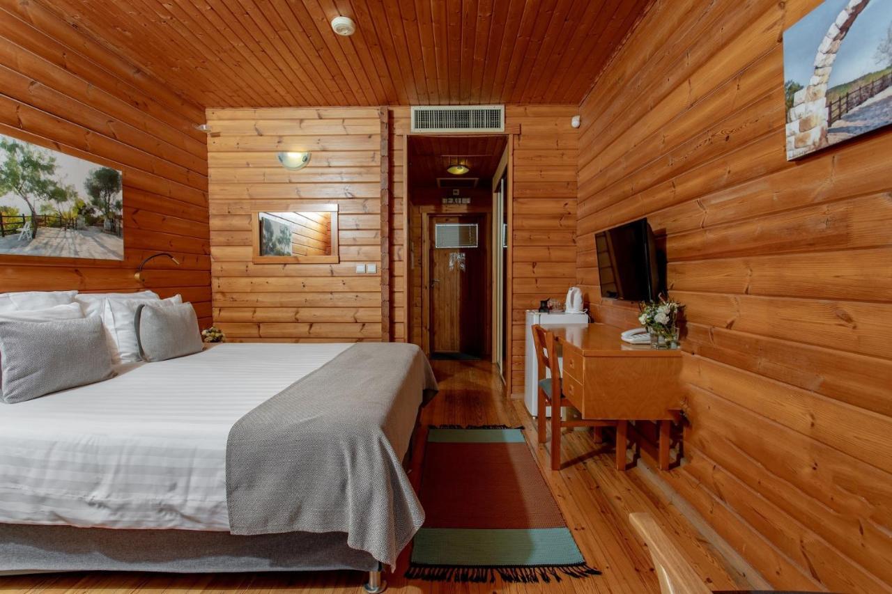 Logos Hotel In ياد حشمورة المظهر الخارجي الصورة